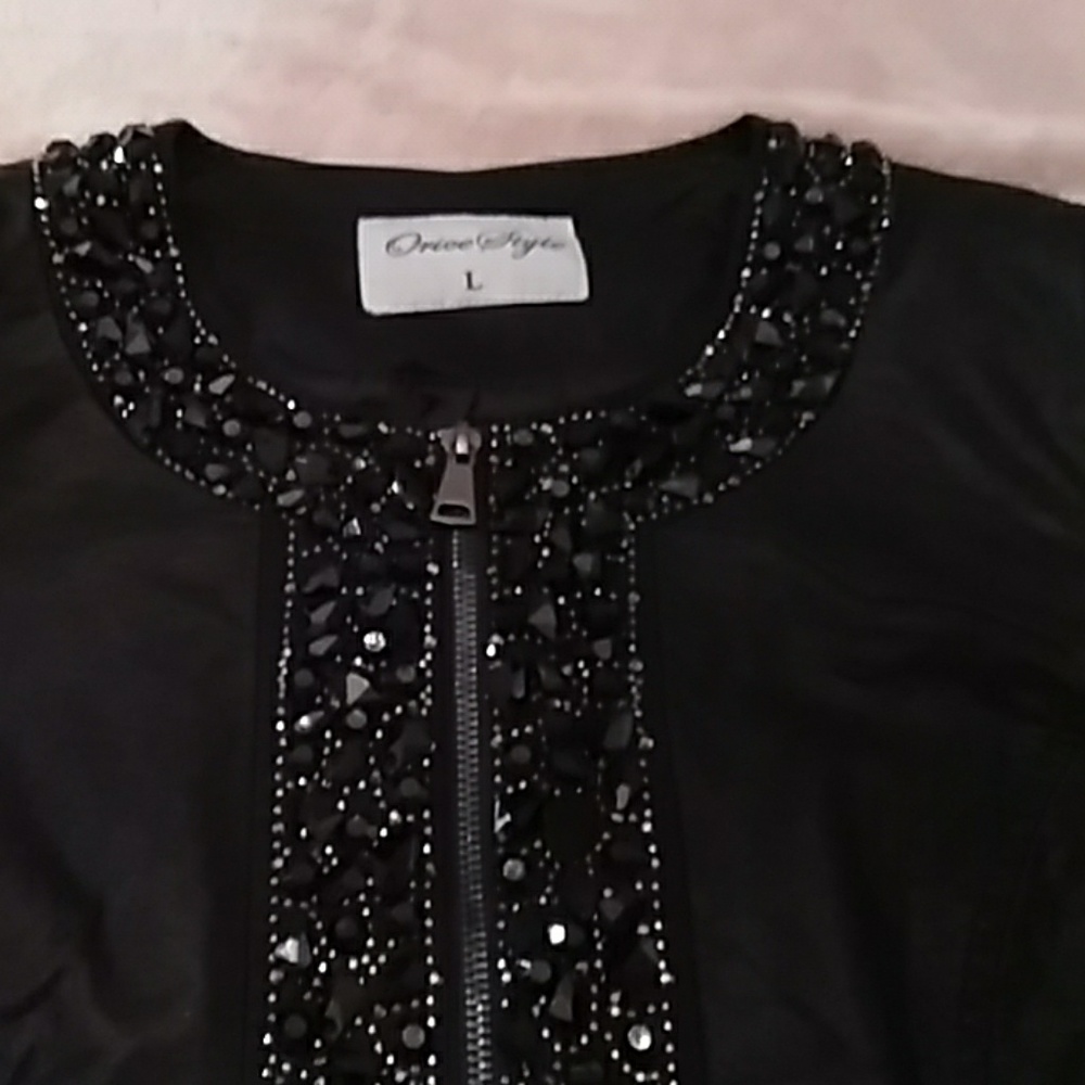 Jacket - Picture 2 of 4